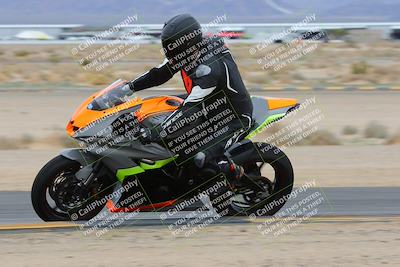 media/Jan-14-2023-SoCal Trackdays (Sat) [[497694156f]]/Turn 9 Inside (11am)/